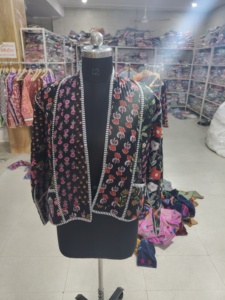Abrigo Largo Estampado Floral para Mujer, Cuello en V, Frente Abierto, Estilo Bohemio, Prenda Exterior Informal, Manga Larga, Tela de Poliéster, REGALO PARA ELLA - Product Image 1
