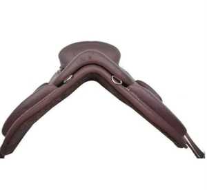 อานม้าหนังแท้คุณภาพพรีเมียมสำหรับขี่ม้าแบบอังกฤษ ยี่ห้อ Real International Saddlery - นั่งสบาย ทนทาน ปรับขนาดได้ พร้อมสกรีนโลโก้ตามสั่ง - Product Image 3