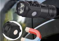 Senter Mini Portabel Jarak Jauh Multifungsi Dapat Diisi Ulang Lampu Kecil dengan Klip Topi Klip Pinggang untuk Luar Ruangan