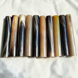 Rollos de Cuerno de Toro y Buey Multicolor Hechos a Mano, Piezas Decorativas Únicas de Cuerno Natural a Precio de Mayoreo - Product Image 1