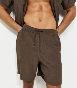 Ensemble de survêtement d'été 2 pièces pour homme : T-shirt décontracté et short – Tenue de sport et de loisirs tendance pour la gym et la détente - Product Image 5