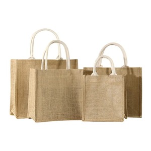 กระเป๋าจูทลายเรขาคณิตจากเส้นใยธรรมชาติ ลดราคาพิเศษ ใช้ซ้ำได้ เหมาะสำหรับการช้อปปิ้งเพื่อไลฟ์สไตล์ที่ยั่งยืน ราคาคุ้มค่า - Product Image 1