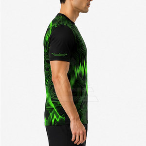 Maillot de sport élégant pour e-sport avec couleurs d'équipe personnalisées et noms de joueurs, haute qualité pour les compétitions en ligne et hors ligne - Product Image 5