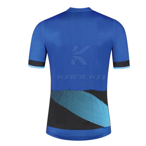 Maillot de cyclisme moderne pour homme avec fermeture éclair, en polyester respirant et écologique, design épuré pour les entraînements de fitness et les tenues de sport décontractées - Product Image 2
