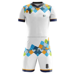 Impression numérique, toutes les couleurs unies, respirant, léger, uniforme de football à manches courtes, 100% polyester, couleur personnalisée - Product Image 2