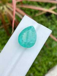 Tourmaline Verte Naturelle Authentique Néon Rare Coupe Poire Certifiée par un Certificat Tierce Partie Pierre Précieuse Libre Qualité Exceptionnelle pour Bijoux Fins - Product Image 1