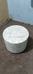 Table d'appoint en résine grise de style ange, motif animal, faite à la main, table de chevet, table d'appoint pour salon, tabouret, vente en Inde - Product Image 5