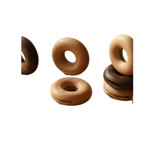 Proveedor Mayorista de Pinzas de Sellado de Madera Natural con Diseño de Donut, Utensilios de Cocina, Tamaño Personalizado y Venta de 2 Piezas a Bajo Precio - Product Image 3