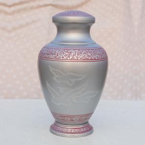 Urne funéraire pour femmes de haute qualité, magnifiquement conçue, personnalisée, moderne et durable, pour les cendres humaines. - Product Image 1