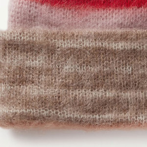 Bonnet en tricot de haute qualité avec tissu lisse, parfait pour les voyages, les activités de plein air et le style quotidien - Product Image 4