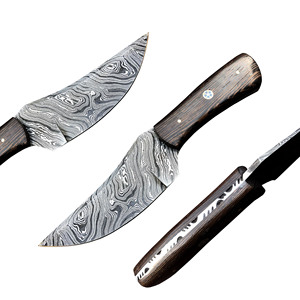 Couteau tactique de chasse et de camping artisanal à lame en damas avec manche en bois - Product Image 1