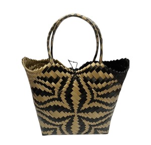 Sacs et sacs à main tissés en plastique faits à la main de marque supérieure, prix de gros, pour les trajets quotidiens décontractés et les voyages - Product Image 3