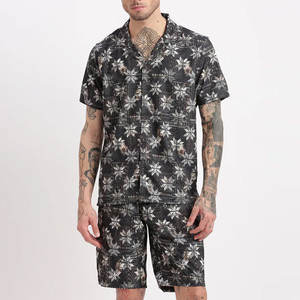 Ensemble T-shirt et short pour homme, style le plus récent, directement de l'usine, produit tendance, streetwear, ensemble T-shirt et short de plage pour homme - Product Image 1