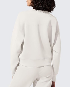 เสื้อสเวตเชิ้ตผู้หญิงเนื้อนุ่มใส่สบาย แขนยาว คอกลม ดีไซน์ปักลาย 3 มิติ คุณภาพดีสำหรับฤดูหนาว - Product Image 6