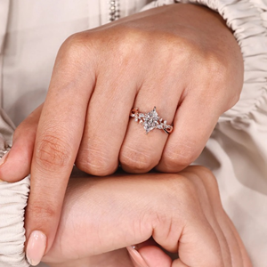 Bague de fiançailles et de mariage pour femme en moissanite taille marquise hollandaise de 1,10 carat, inspirée de la nature, plaquée or, sertie à griffes - Product Image 2