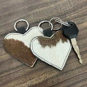 OEM ODM Wholesale Hair on Cowhide <b>Leather</b> Heart Shaped <b>Keychain</b> Western Real Genuine <b>Leather</b> Key Fob Gift Accessory for Unisex - Product Image 5