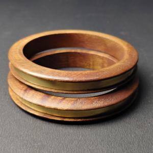 Lot de 2 bracelets en bois rainuré de haute qualité avec double incrustation de fil de laiton doré, bracelet en bois élégant à plusieurs niveaux, qualité de gros - Product Image 3