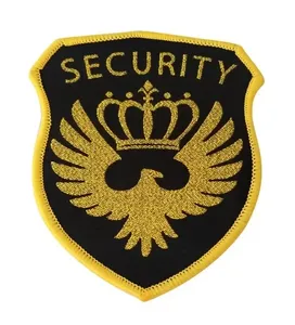 Patch brodé thermocollant rond vert et jaune en tissu pour cadeaux - Product Image 5