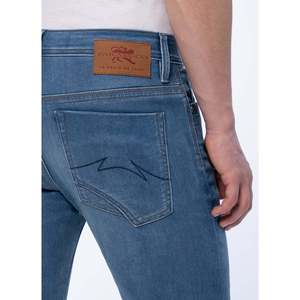 Pantalones vaqueros ajustados transpirables de cintura alta para hombre, Pantalones vaqueros de pierna recta ajustados de longitud alta lavados en azul con estampado de estilo informal - Product Image 1