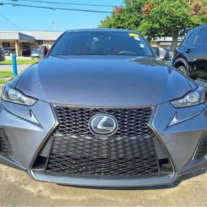 Leexuuss IS 300 2018 en très bon état à vendre avec poignée antidérapante et alimentation sans fil/à batterie - Product Image 1