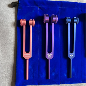 8 x Weighted <b>Chakra</b> Coloured Tuning Fork Gift <b>Set</b> Healing Hz Frequency Sound Therapy + <b>Crystal</b> Foot .. - Product Image 3