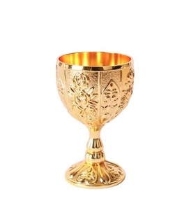Gobelet en laiton avec un design accrocheur, parfait pour les articles de bar élégants, les ustensiles de cuisine et les accessoires de bar. - Product Image 6