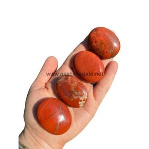 Artesanía de cristal Natural de piedra de Palma de cristal de jaspe rojo más vendida para el amor cabujón de masaje personalizado Feng Shui Ideas de regalo al por mayor - Product Image 2