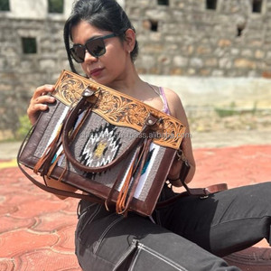 Nuevo 2024 diseñador de lujo a mano Tooled Saddle manta borla bolso de mano de alta calidad de cuero genuino bolsos de hombro cruzados para mujer - Product Image 2