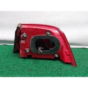 ไฟท้ายรถยนต์ฟีเทอนมือสอง ซ้าย รุ่น 3D0945095H - Product Image 3