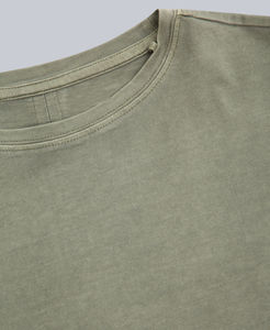 Camiseta de Mujer 100% Algodón, Cuello Redondo, Corte Regular, Ligera, Ecológica, de Secado Rápido y Transpirable, con Logotipo Personalizado en Color - Product Image 3