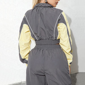 Conjunto Deportivo de 2 Piezas para Mujer, Chaqueta Cortavientos con Cierre y Pantalones Holgados de Nailon de Alta Calidad, Estilo Casual para Otoño - Product Image 6