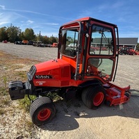 Kubota F2690 Motorlu Binilebilir Çim Biçme Makinesi, Profesyonel Biçim İçin Hassasiyet ve Güç Sunuyor