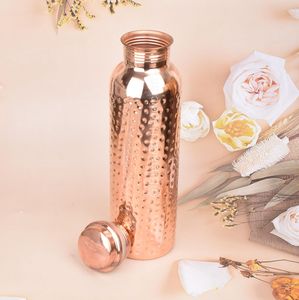 Bouteille en cuivre garantissant une utilisation durable avec une construction robuste réduisant la fréquence et les coûts de remplacement. - Product Image 4