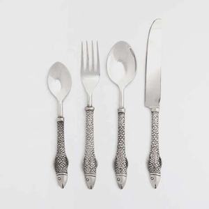 Ensemble de trancheuses à fromage au design royal moderne en acier inoxydable pour la rentrée des restaurants Nouveau design Ensemble de trancheuses à fromage - Product Image 5