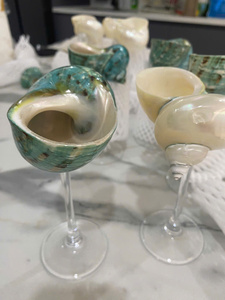 ODM Carved Eco-Friendly Decorative Glass Goblet with Natural Shell Base for Graduation Gift Crafts Souvenir Summer Store - Product Image 2