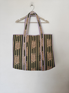 Sac fourre-tout ouvert en tissu de coton indien matelassé écologique vert rayé, doublure en coton biologique, haute qualité pour femmes, style bohème - Product Image 5