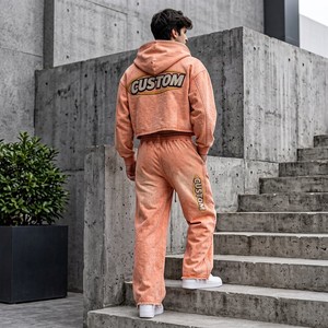 Ensemble tendance pour homme : sweat à capuche et pantalon de survêtement 480 GSM, coupe oversize, délavé à l'acide, orné de strass et de chenille – Vêtements urbains haut de gamme - Product Image 1