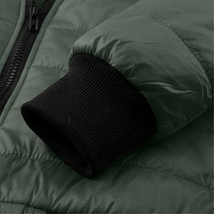 Chaqueta Acolchada Resistente para Aventuras al Aire Libre en Climas Extremos - Product Image 5
