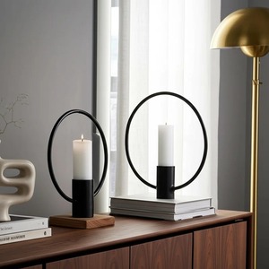 Lanterne de table cylindrique moderne Art Déco à motif éventail, support de bougie décoratif en métal noir découpé - Product Image 5