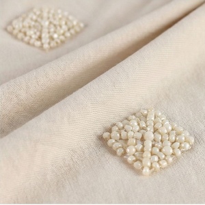 ผ้าพันคอผู้หญิง ผ้าคลุมไหล่แบบหรูหรา น้ำหนักเบา ผ้าคลุมศีรษะ ทันสมัย ยาว นุ่มสบาย ฮิญาบแฟชั่น เหมาะสำหรับการเดินทางในชีวิตประจำวัน ดีที่สุด - Product Image 5