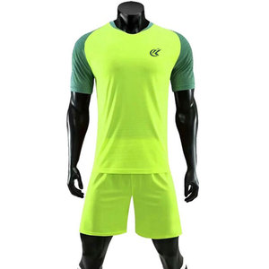 ชุดฟุตบอลสำหรับผู้ใหญ่เสื้อฟุตบอลผ้าโพลีเอสเตอร์ระบายอากาศ - Product Image 1