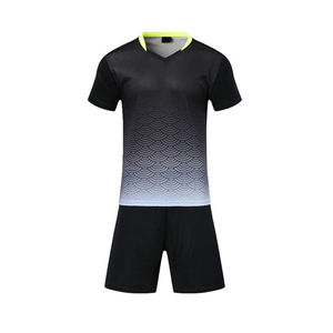Uniformes de Fútbol Personalizables para Hombre, Pantalones Cortos 100% Poliéster de Secado Rápido, Conjuntos de Uniformes al por Mayor con Diseño OEM - Product Image 5