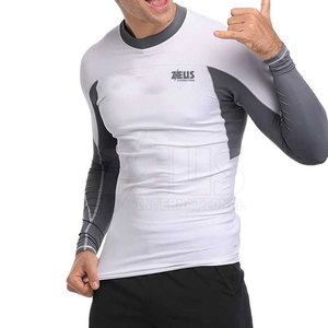 เสื้อรัดกล้ามเนื้อ MMA สีพื้นคุณภาพพรีเมียมสำหรับบริการ OEM ปี 2026 ดีไซน์โดดเด่นสำหรับใช้งานกลางแจ้ง รับสั่งทำตามแบบ - Product Image 3