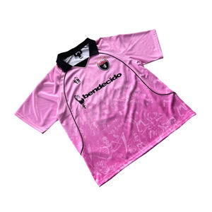 เสื้อฟุตบอลสีชมพูสำหรับผู้ชาย Bendecido แขนสั้น พิมพ์ลายแบบ Sublimated ระบายอากาศได้ดี ทรงปกติ คอปกพับได้ เสื้อผ้าสำหรับผู้ใหญ่ - Product Image 1