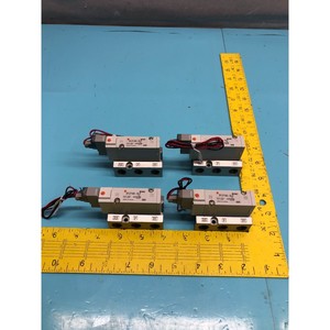 LOT DE 4 ÉLECTROVANNES SMC SYJ7140-5LZ, 173434 - Équipements et Pièces Semi-conductrices de Renommée Mondiale à Confiance au Monde Entier chez - Product Image 1