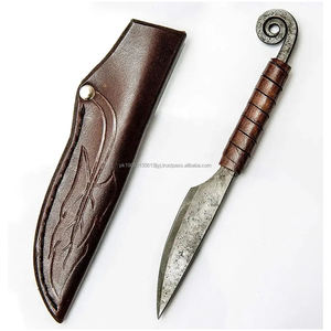 Couteau Viking en acier au carbone fait main avec poignée de forge à la main et gaine en cuir fin Couteaux de chasse médiévaux Viking - Product Image 3