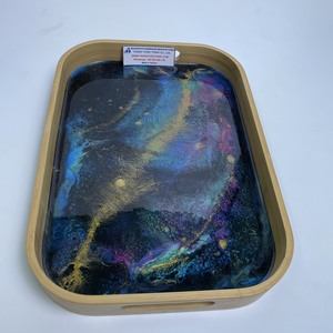 Plateau de service rectangulaire en bois et résine époxy avec poignée en métal, motif galaxie, sans danger pour les aliments, fabriqué au Vietnam - Product Image 6