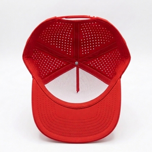 Gorra de Golf de 5 Paneles Personalizada con Parche Tejido, Perforaciones Láser, Visera Curva, Fabricante OEM de Marca Privada - Product Image 4