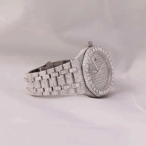 Montre analogique de luxe personnalisée demi-sertie de diamants Moissanite, affichage mixte, verre 41 mm, acier inoxydable, mouvement à quartz 20 mm, 10 bars - Product Image 6