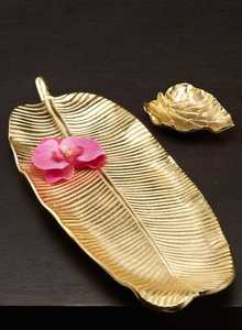 Leaf Shaped Gold Metal <b>Decorative</b> Tray With Pink Flower Modern Design Handmade Serving <b>Plate</b> For Party Use - Product Image 1